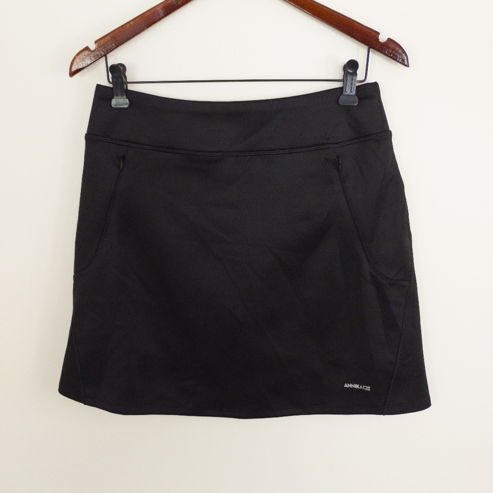 ANNIKA by Cutter & Buck Black Interval Golf Skort Size Small NWT